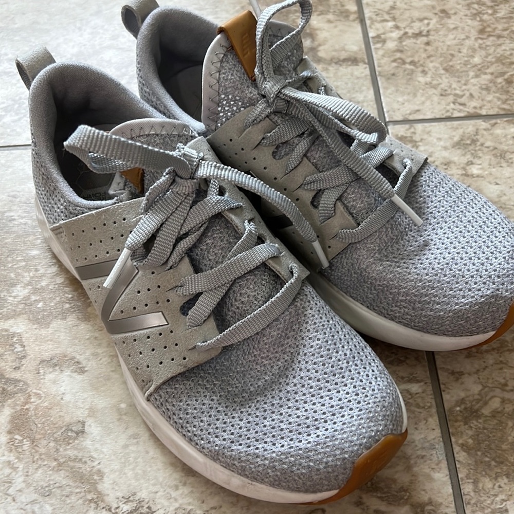 New Balance Tennis Shoes